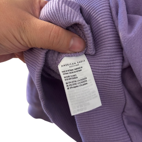 American Eagle Lilac Purple Logo Crewneck Sweatshirt Medium - Picture 5 of 7